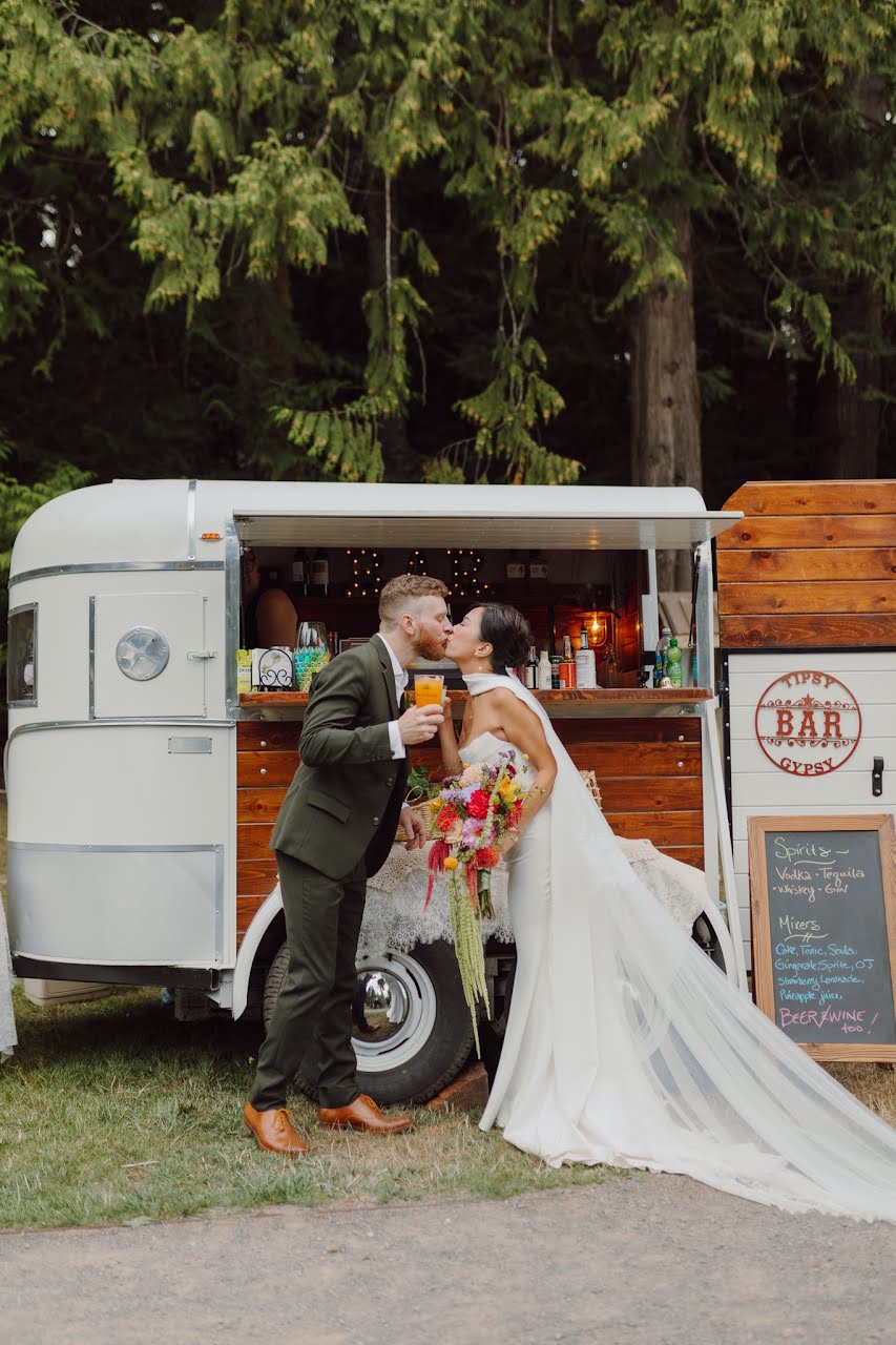 Tipsy Gypsy Mobile Bar Service